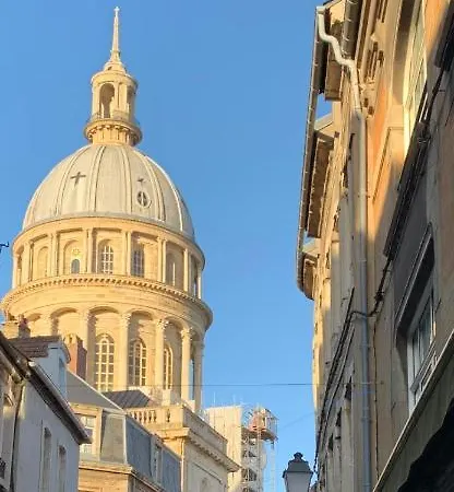 Apartmán Aux Pieds De La Cathedrale *