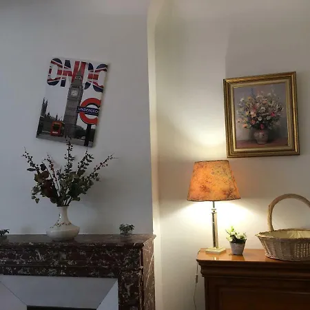 Apartament Aux Pieds De La Cathedrale